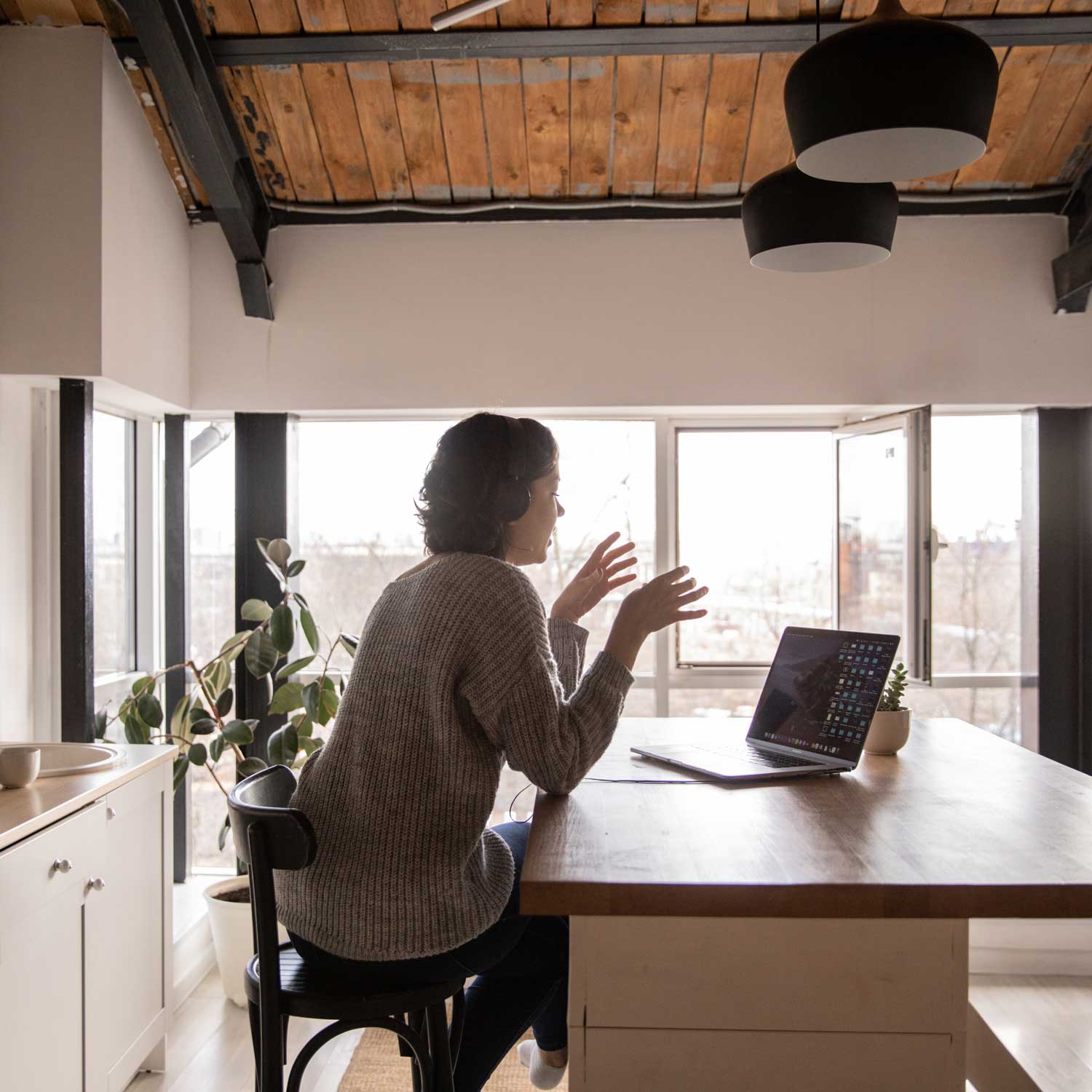 reach-out-dr-michael-hanna